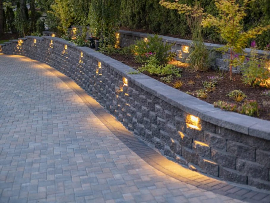 Paver patio and retaining wall in Middle Tennessee